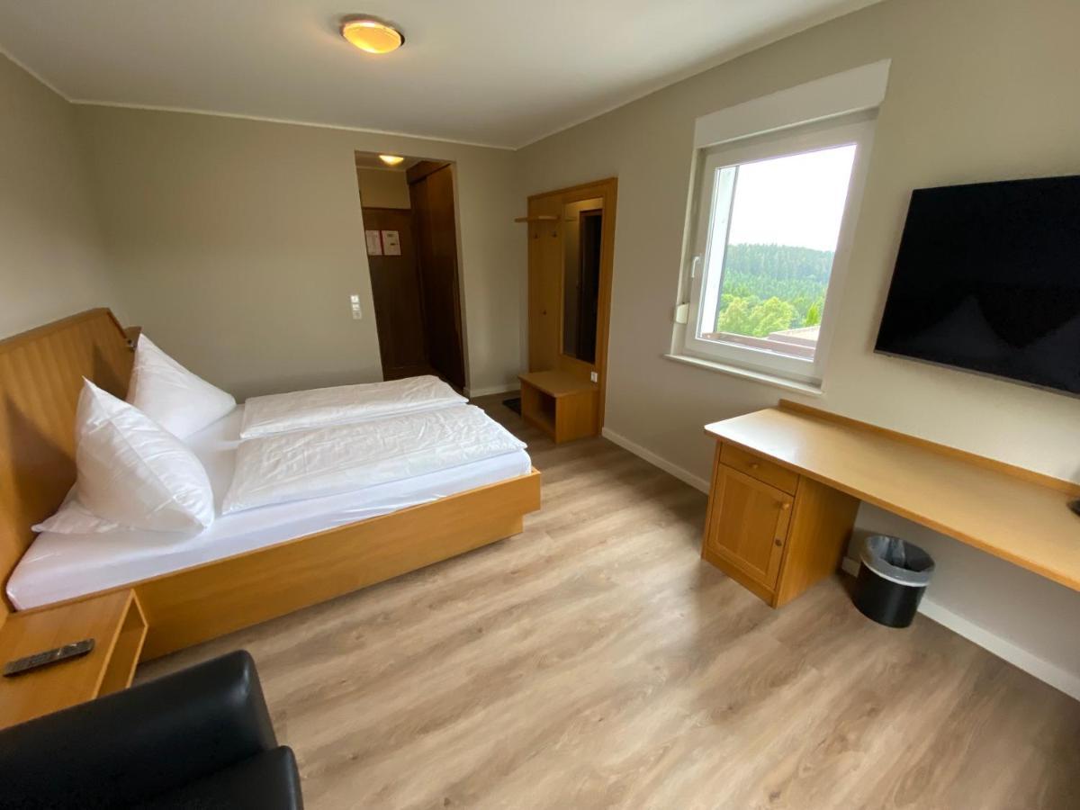 Berghotel Lenneplaetze Winterberg Bagian luar foto