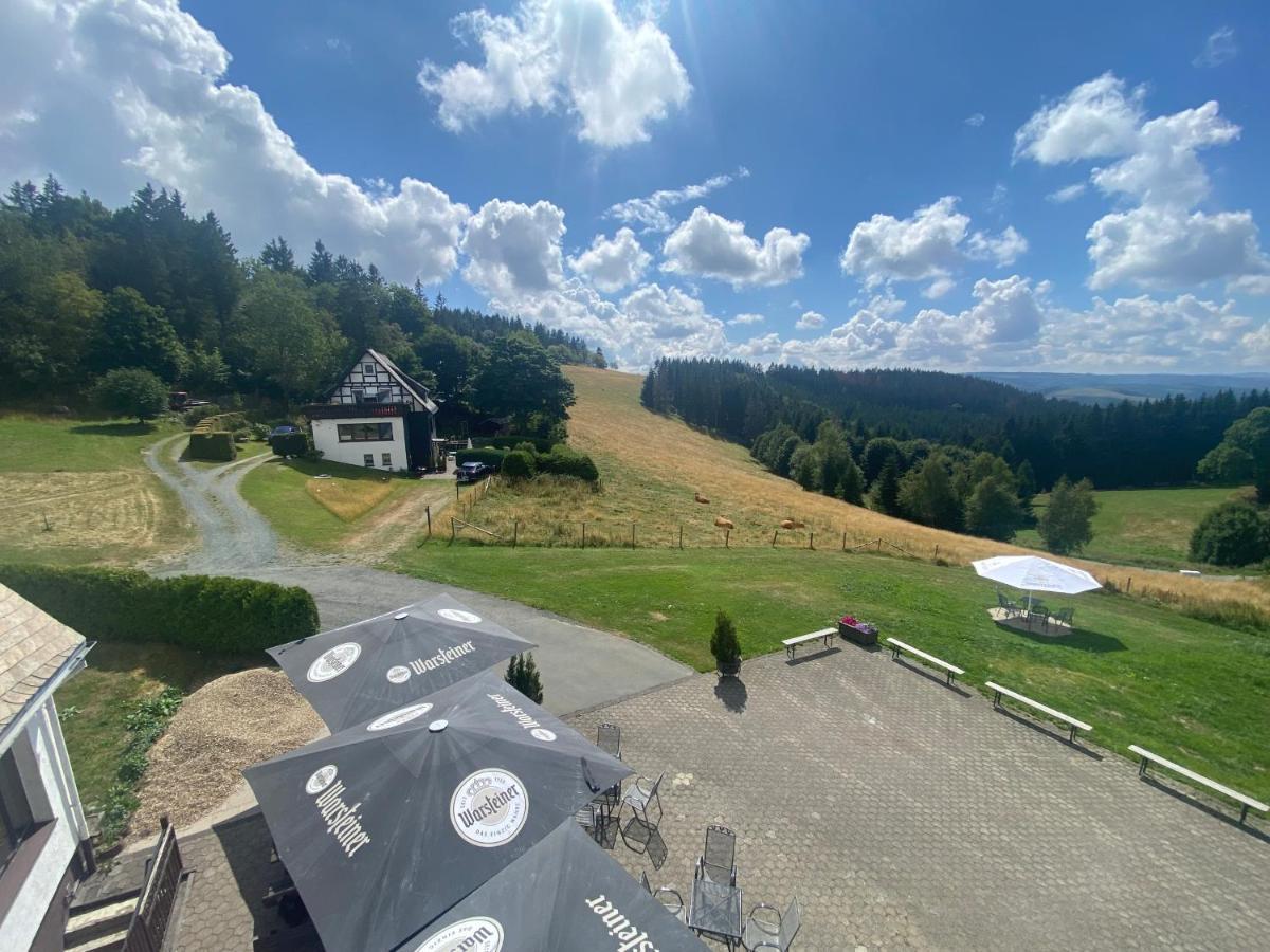 Berghotel Lenneplaetze Winterberg Bagian luar foto